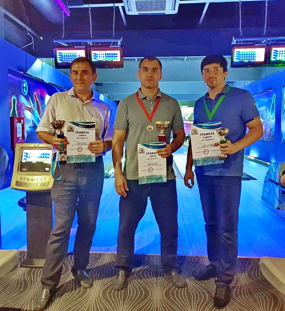 Победители турнира по боулингу среди работников ООО «Газпром трансгаз Махачкала»
